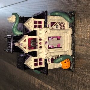 Bath & Body Works Haunted House Projector Wallflower Plug In